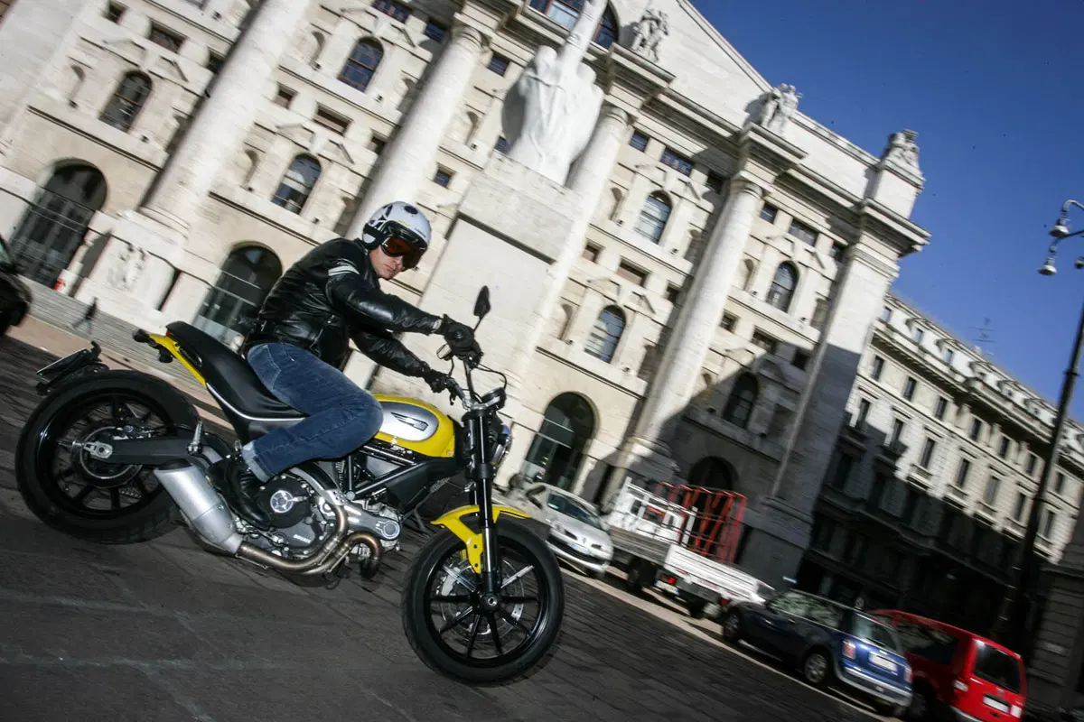 Ducati Scrambler Icon (14)