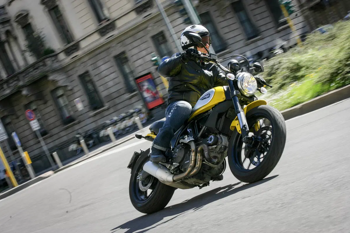 Ducati Scrambler Icon (11)