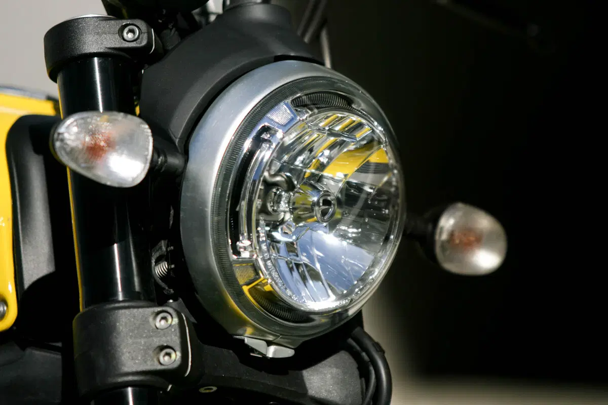 Ducati Scrambler Icon (36)
