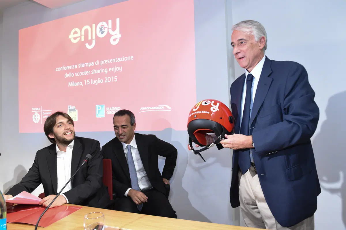 Scooter sharing Enjoy, da oggi a Milano (11)