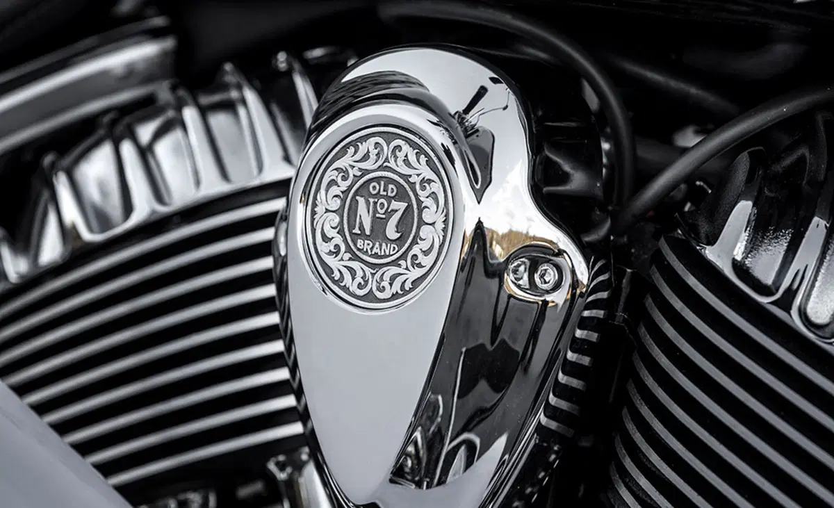 Indian Chieftain Jack Daniel's L.E. (10)