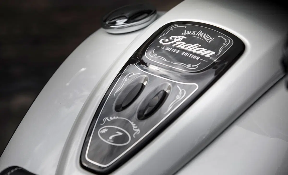 Indian Chieftain Jack Daniel's L.E. (7)