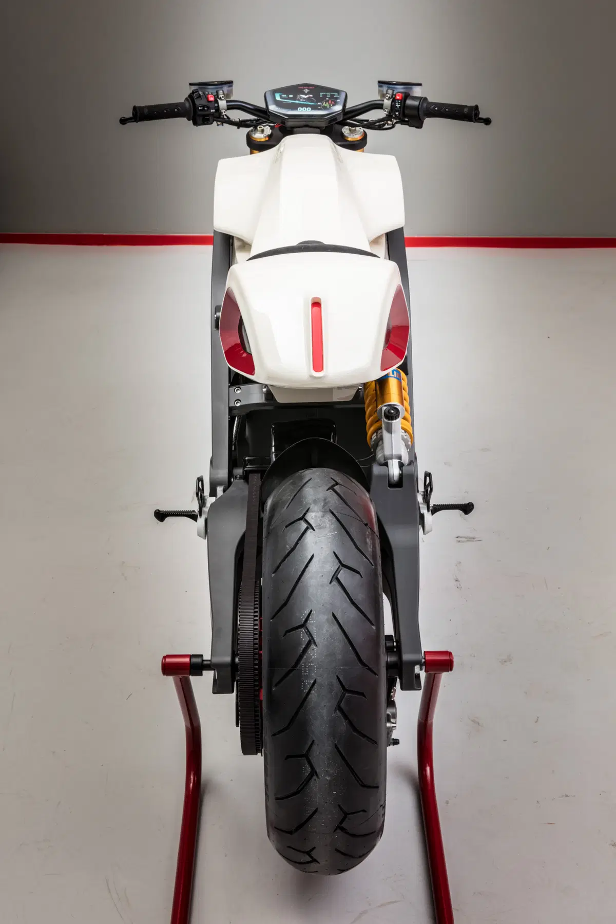 Italian Volt svela 'Lacama', la moto elettrica sartoriale (52)