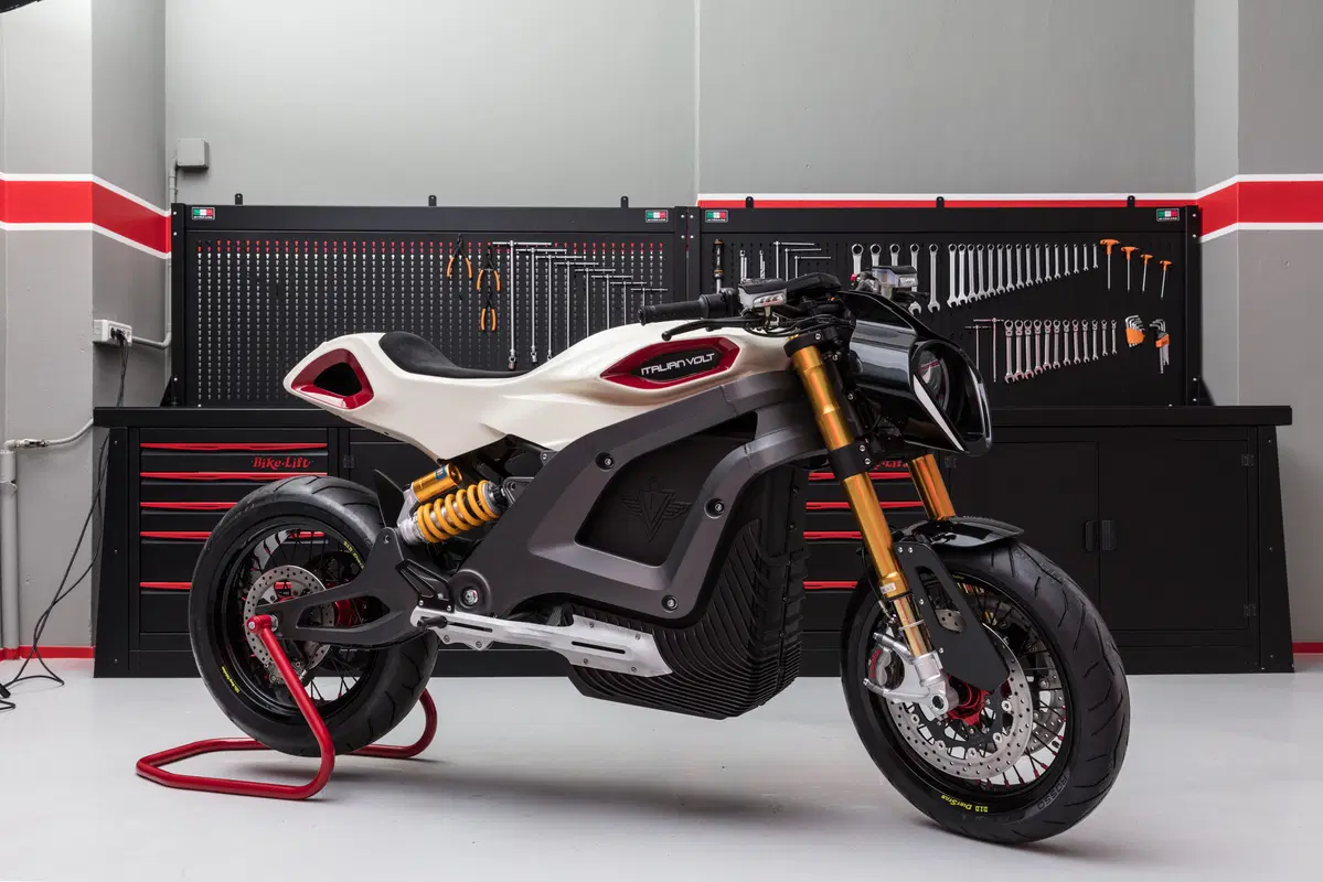 Italian Volt svela 'Lacama', la moto elettrica sartoriale (53)