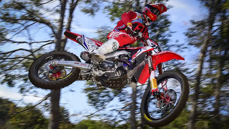 MXGP. Gajser e Jonass si aggiudicano le qualifiche del GP di Argentina