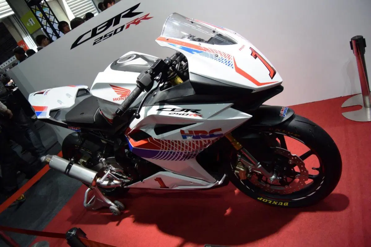 33° Osaka Motorcycle Show, le foto (13)