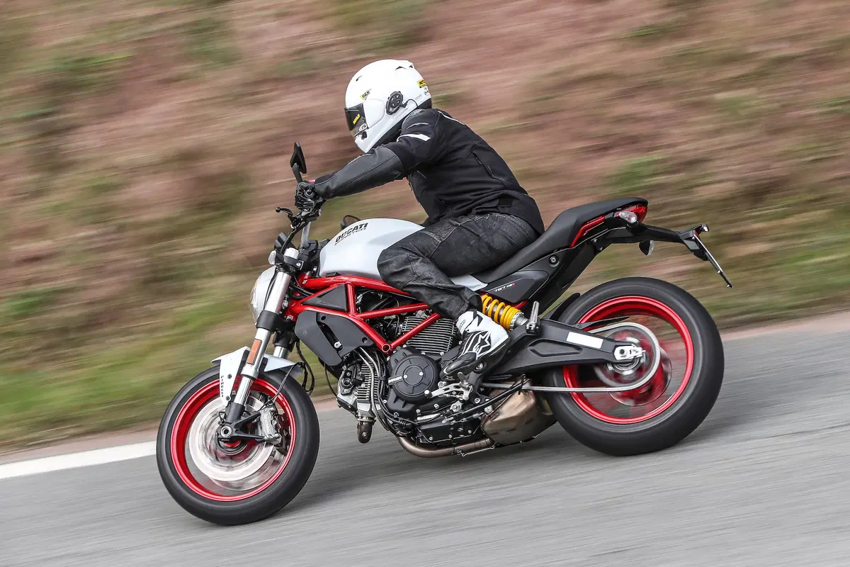 Ducati Monster 797 2017 (6)
