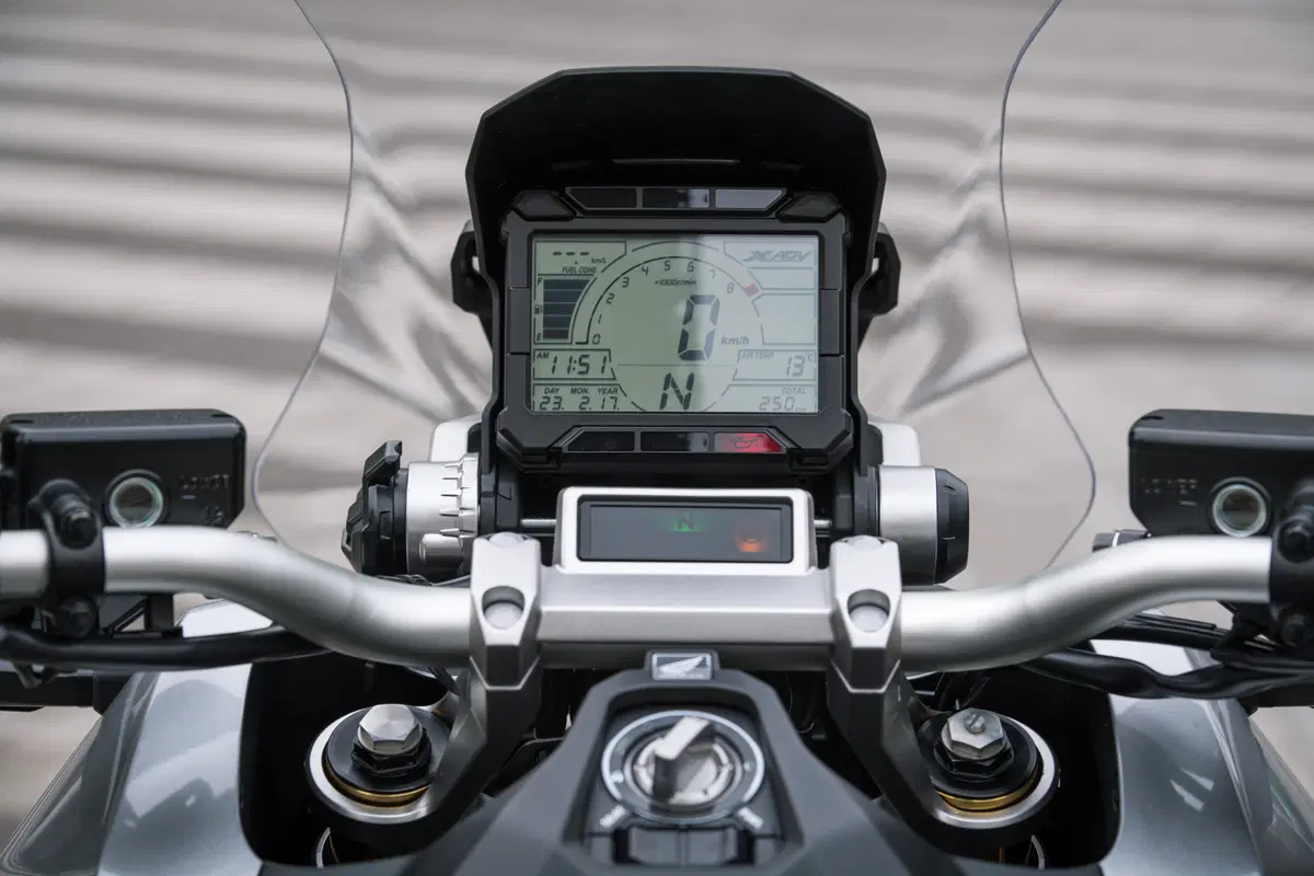 Honda X-ADV. La prova su strada e in offroad (8)