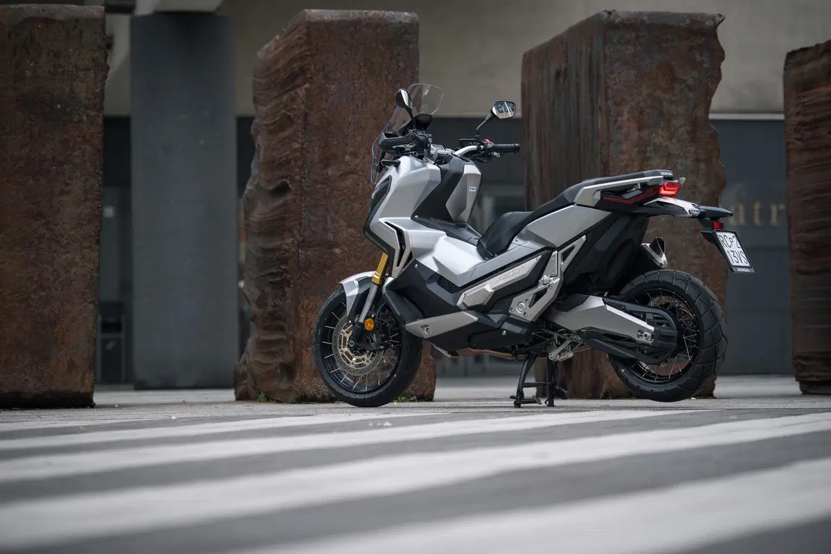 Honda X-ADV. La prova su strada e in offroad (4)