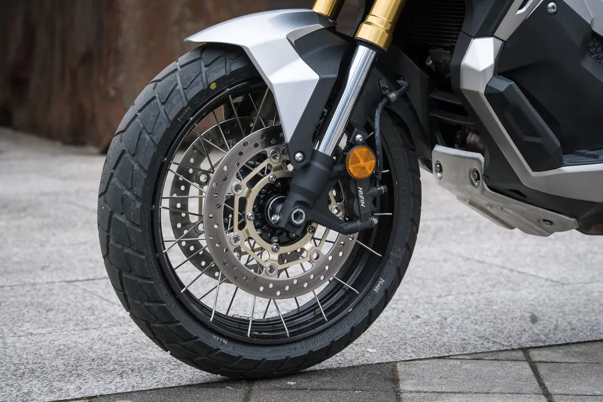 Honda X-ADV. La prova su strada e in offroad (15)