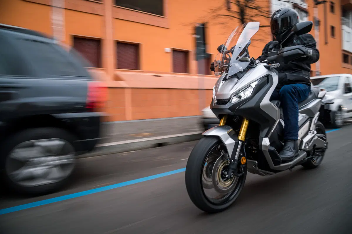 Honda X-ADV. La prova su strada e in offroad (7)