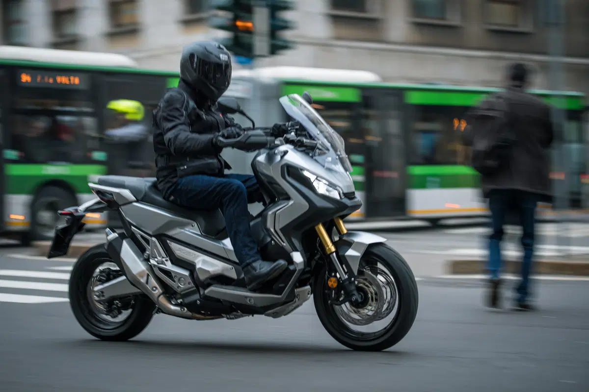 Honda X-ADV. La prova su strada e in offroad (6)