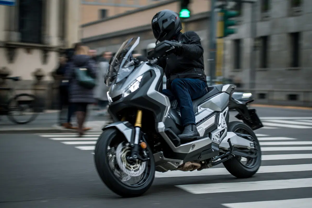Honda X-ADV. La prova su strada e in offroad