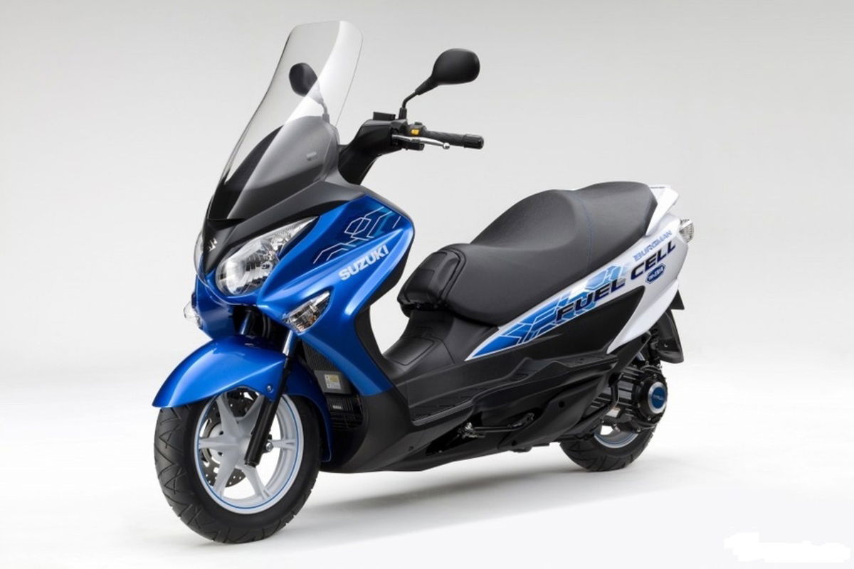 Suzuki Burgman Fuel Cell in arrivo News Moto.it