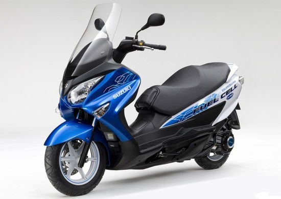 Suzuki Burgman Fuel Cell in arrivo