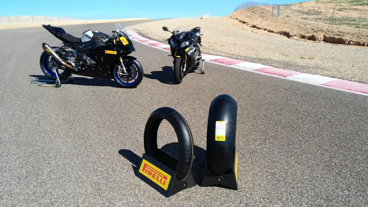 Pirelli Diablo Superbike SC3 (7)