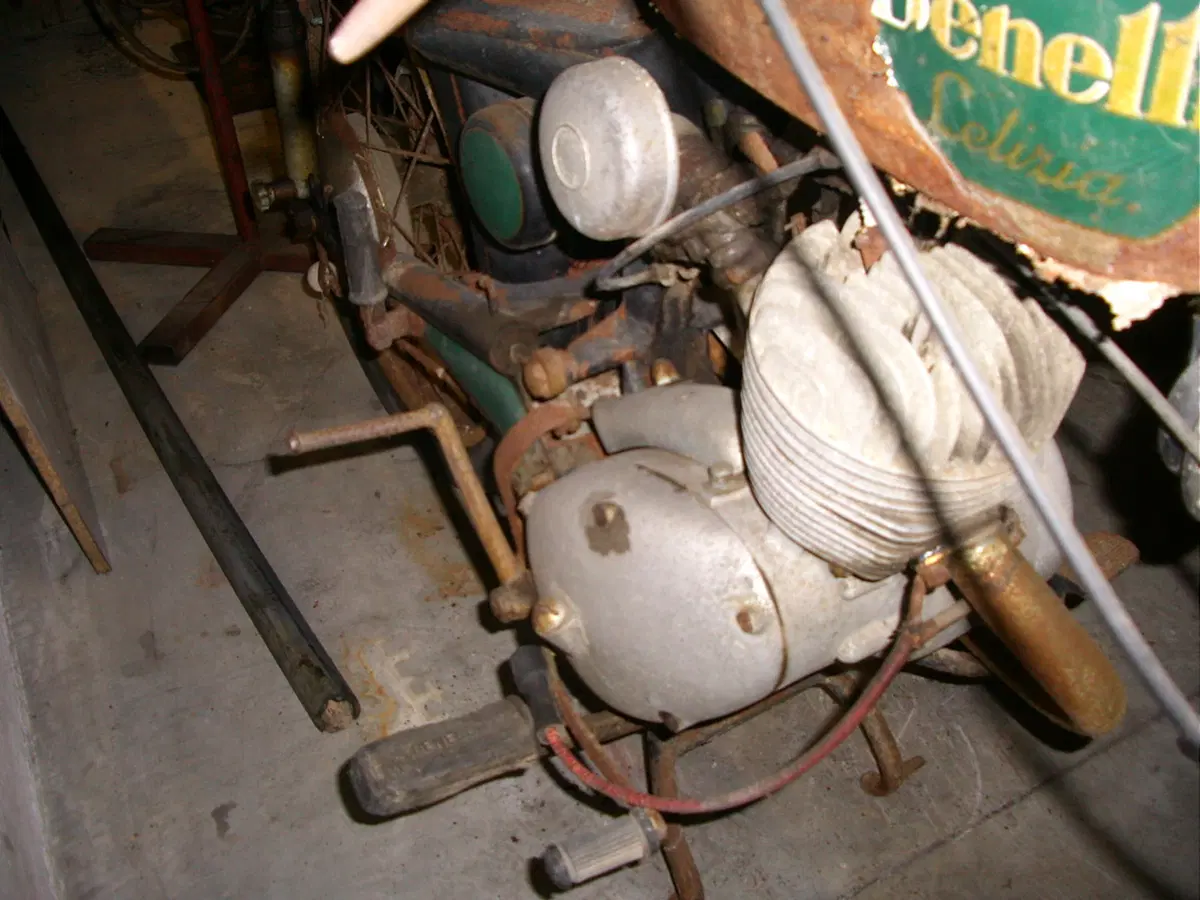 Restaurando, quarta puntata: Benelli Letizia 98 (11)