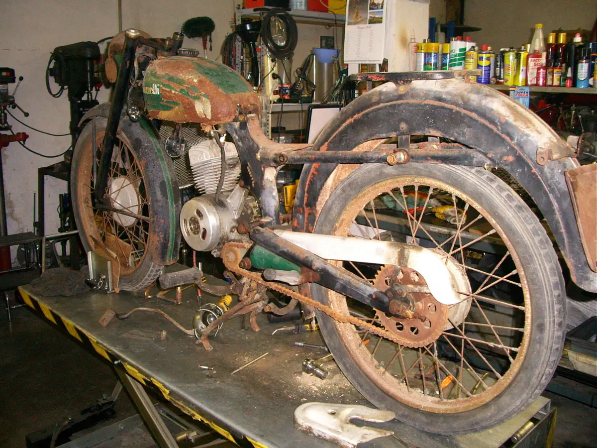 Restaurando, quarta puntata: Benelli Letizia 98 (3)