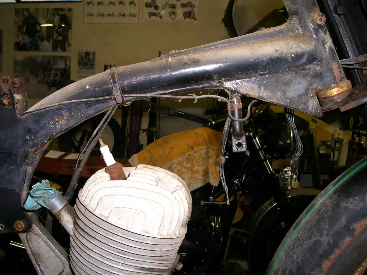 Restaurando, quarta puntata: Benelli Letizia 98 (64)