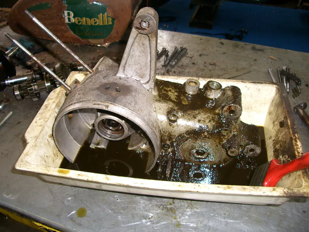 Restaurando, quarta puntata: Benelli Letizia 98 (72)