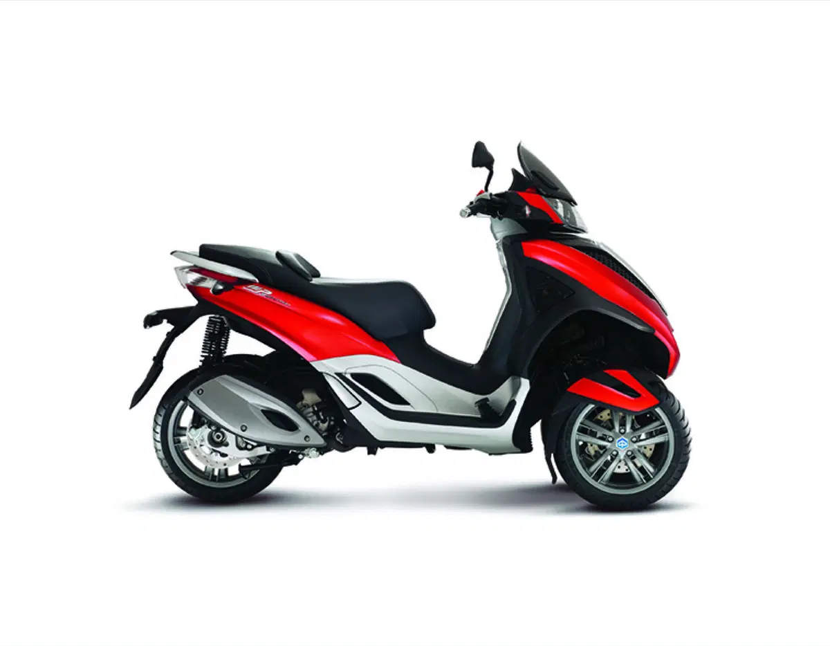 Piaggio festeggia 130 anni di storia  (21)