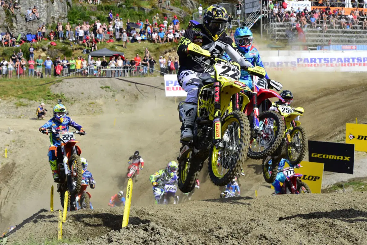 MXGP Loket  2015. Cairoli out, Nagl pure (4)