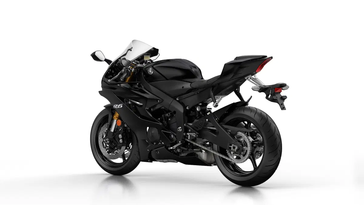 Yamaha YZF-R6 2017 (2)
