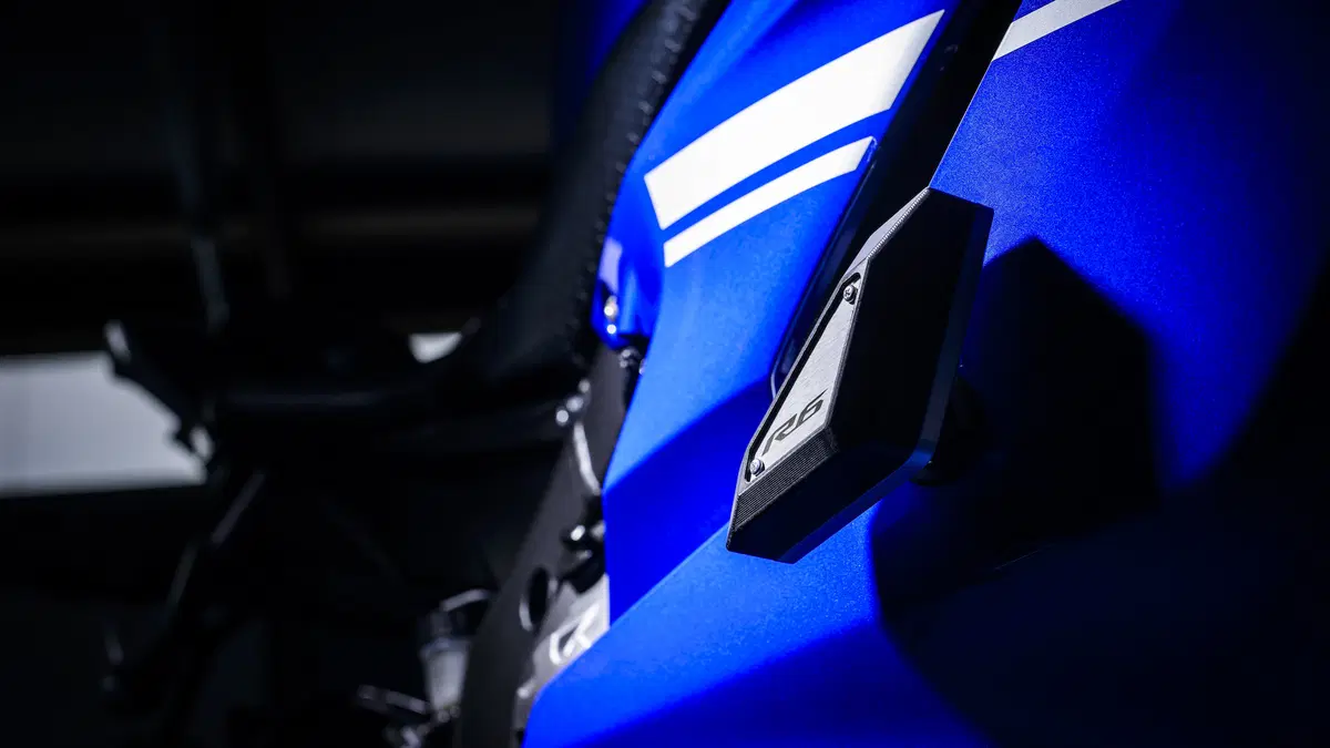 Yamaha YZF-R6 2017 (3)