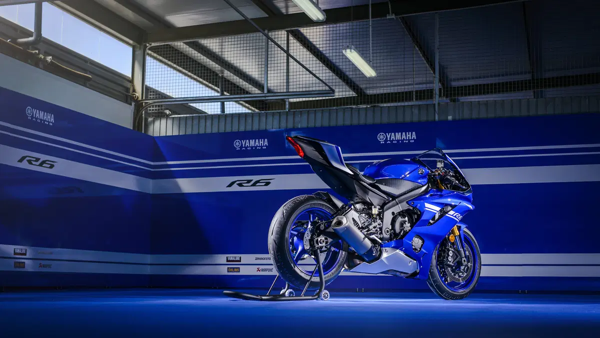 Yamaha YZF-R6 2017 (17)