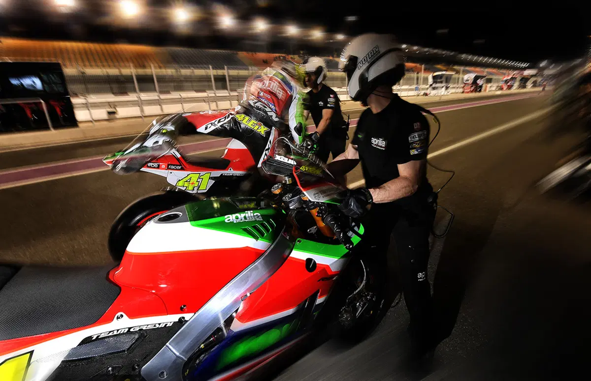 Gallery MotoGP 2017. Le foto più spettacolari del GP del Qatar (25)