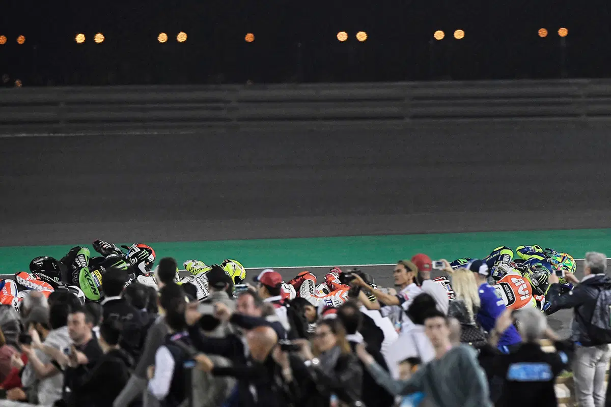 Gallery MotoGP 2017. Le foto più spettacolari del GP del Qatar (29)