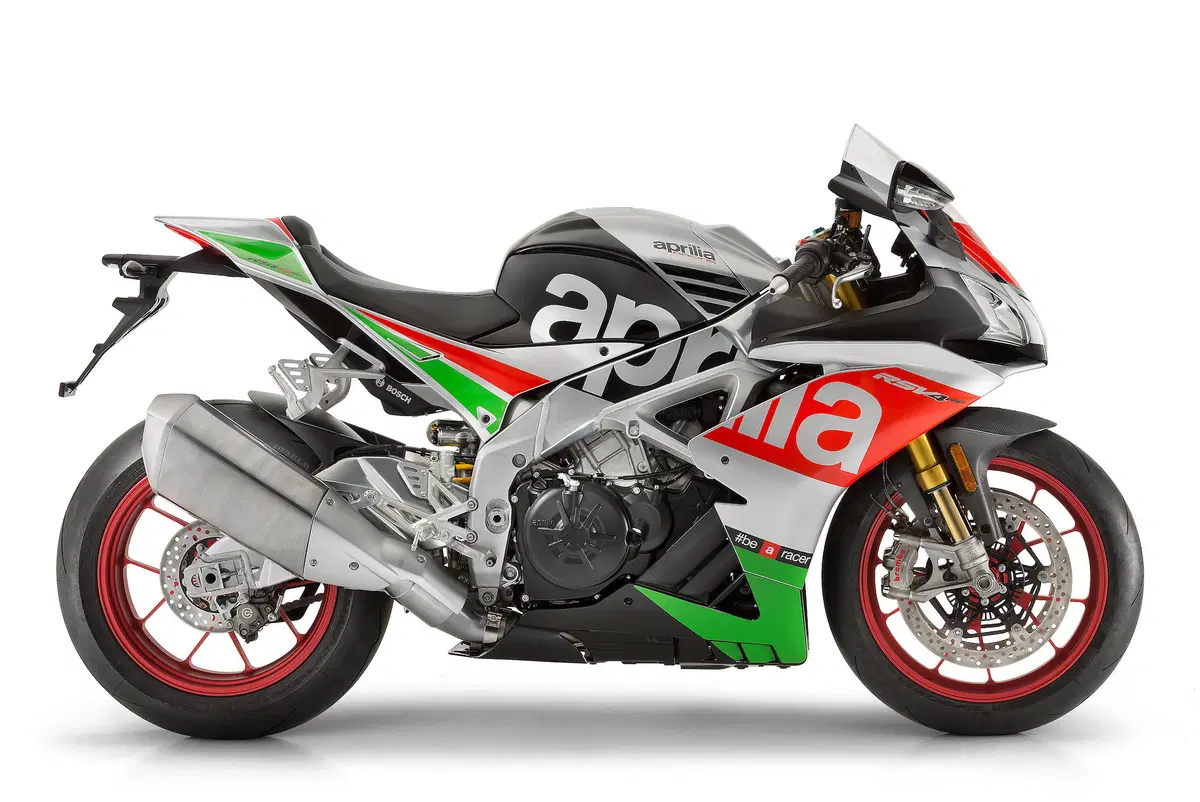Aprilia RSV4 RF 2017 (6)