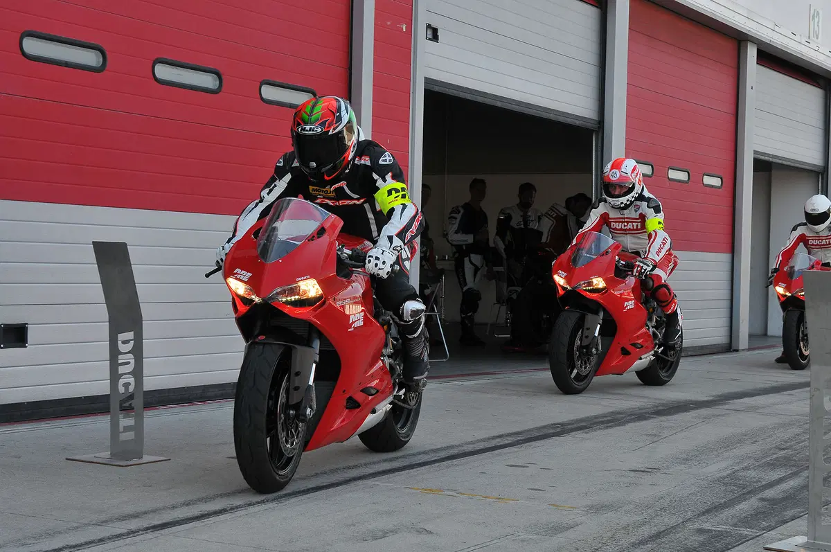 DRE, Ducati Riding Experience: la prima volta in pista non si scorda mai (13)
