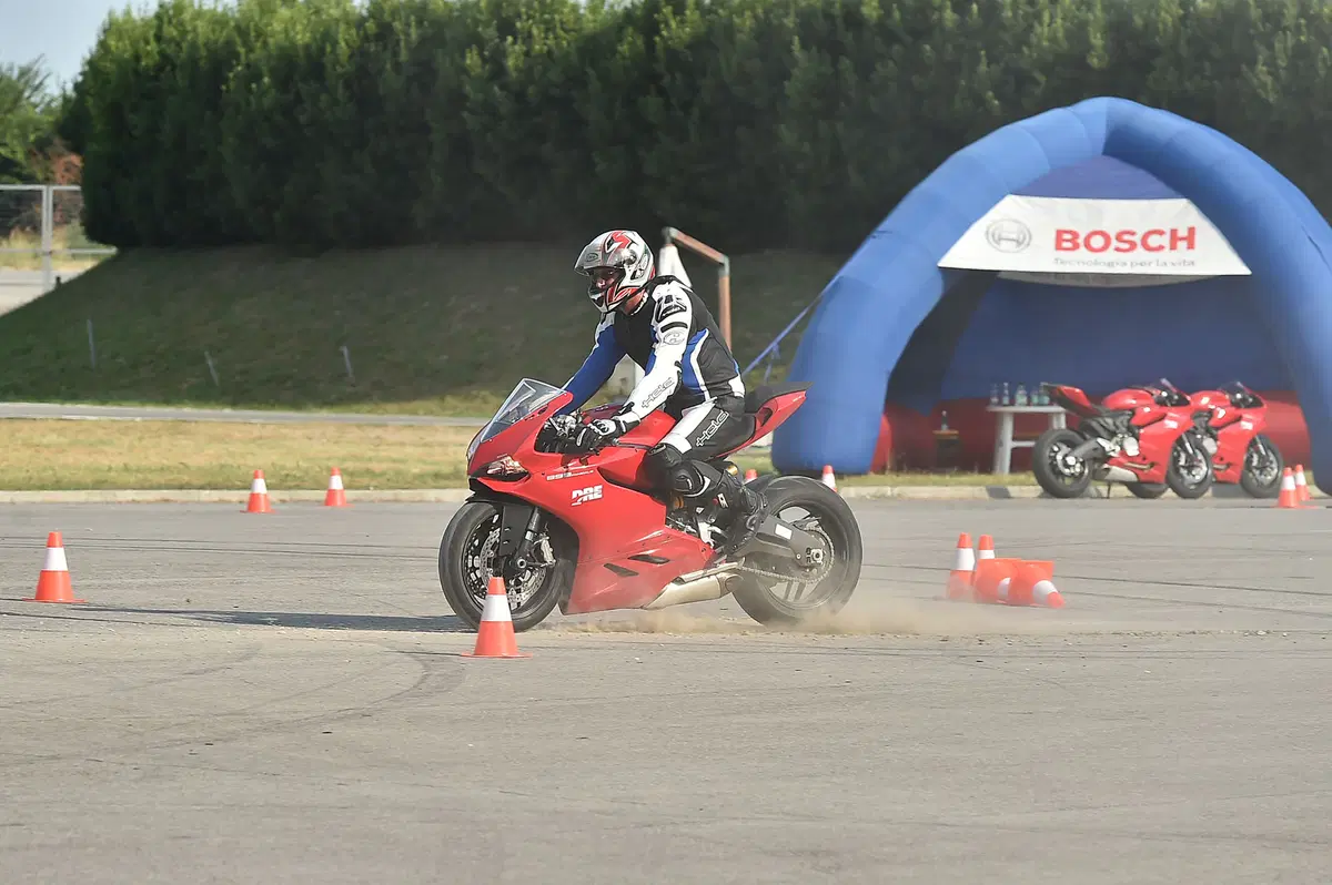 DRE, Ducati Riding Experience: la prima volta in pista non si scorda mai (12)