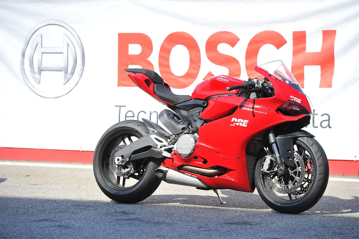 DRE, Ducati Riding Experience: la prima volta in pista non si scorda mai (9)