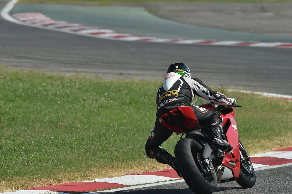 DRE, Ducati Riding Experience: la prima volta in pista non si scorda mai (26)
