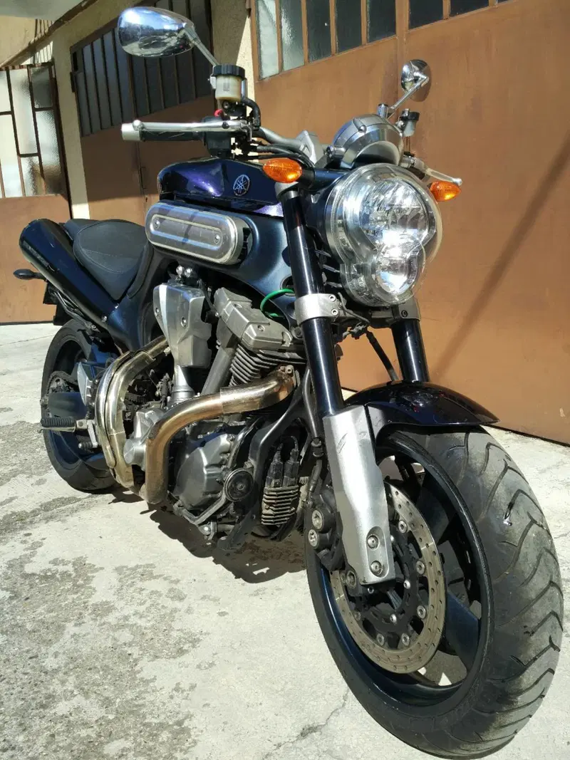 Yamaha MT-01 (2005- 11) (4)