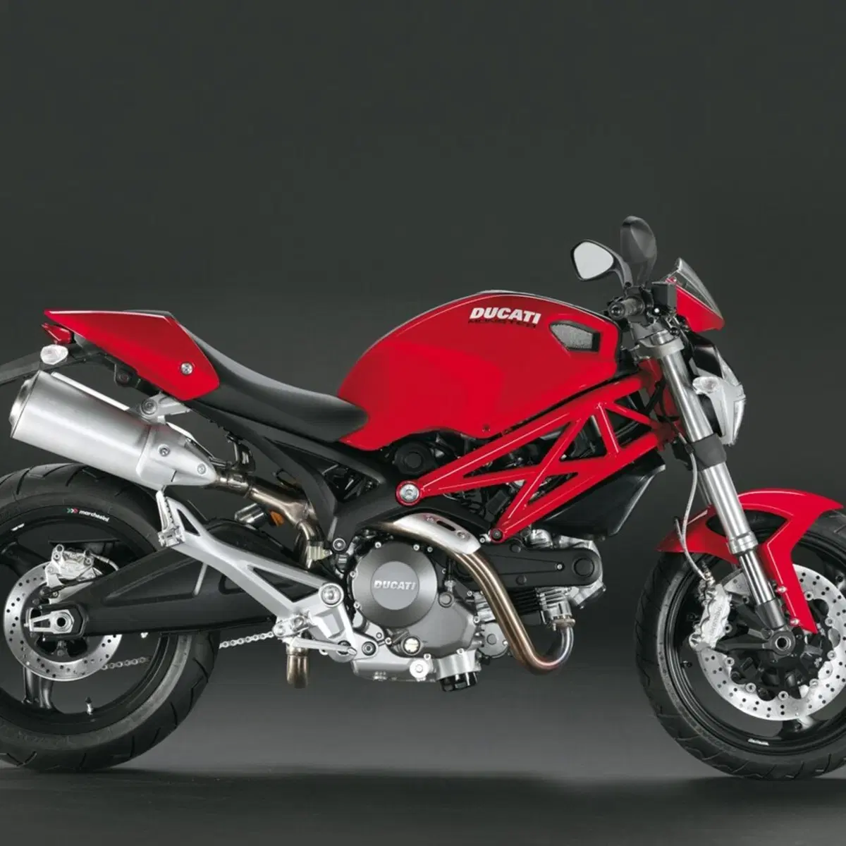 Ducati Monster 696 Plus (2007 - 14)