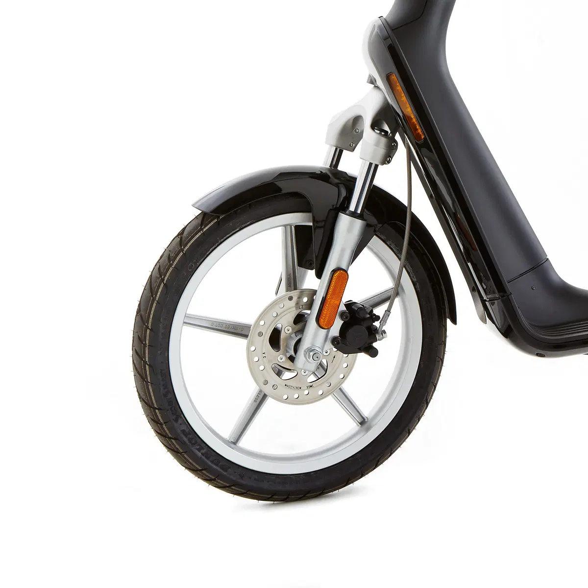 Askoll eS1, lo scooter elettrico made in Italy (11)