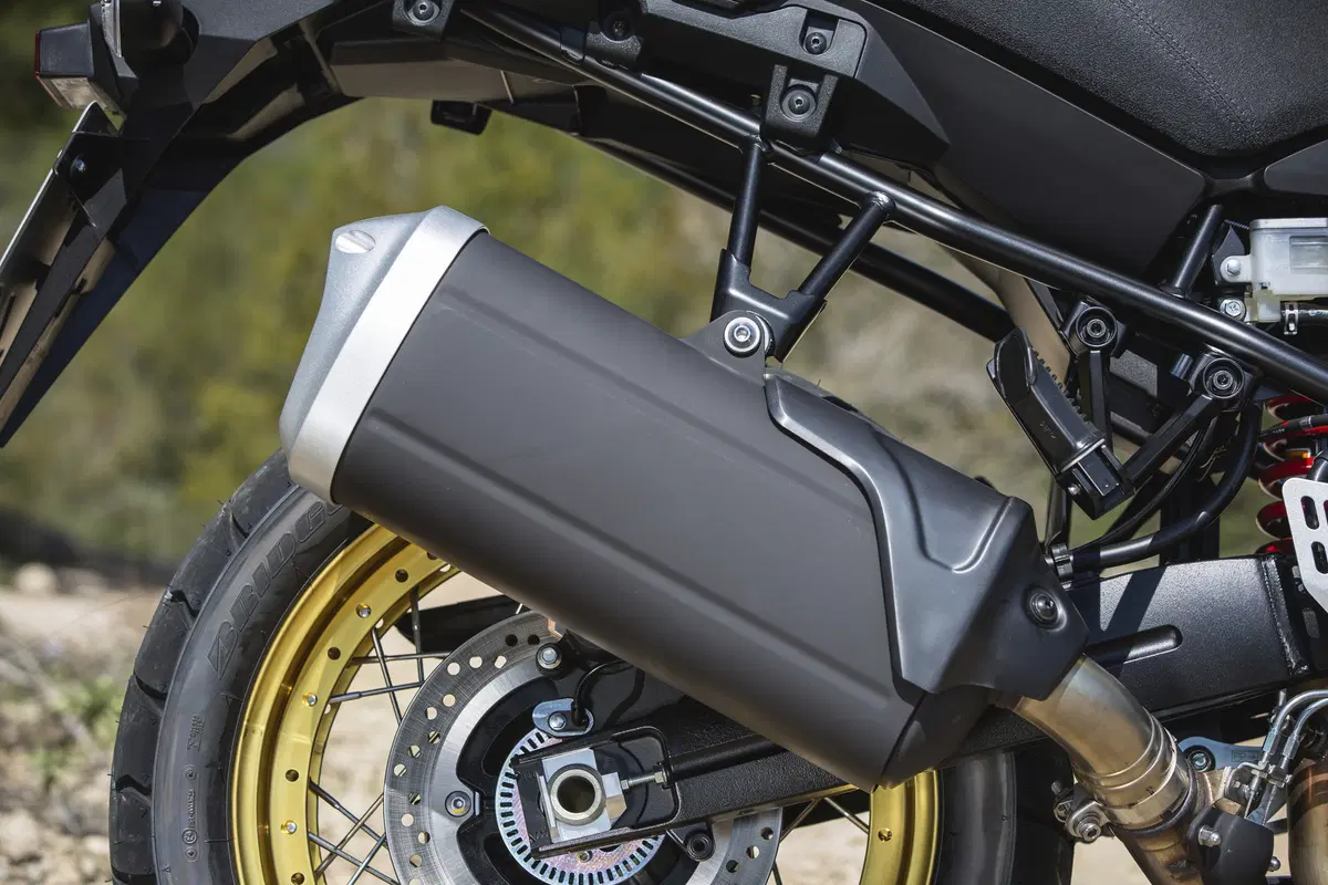 Suzuki V-Strom 1000 XT. Se va bene, perché cambiare? (8)