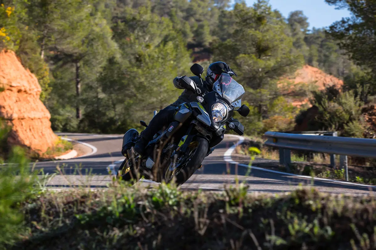 Suzuki V-Strom 1000 XT. Se va bene, perché cambiare? (24)
