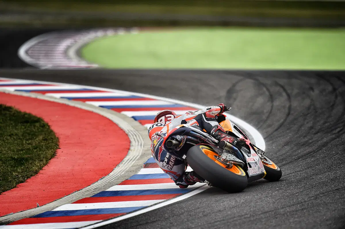 MotoGP 2015. Gli scatti più belli di metà stagione (2)