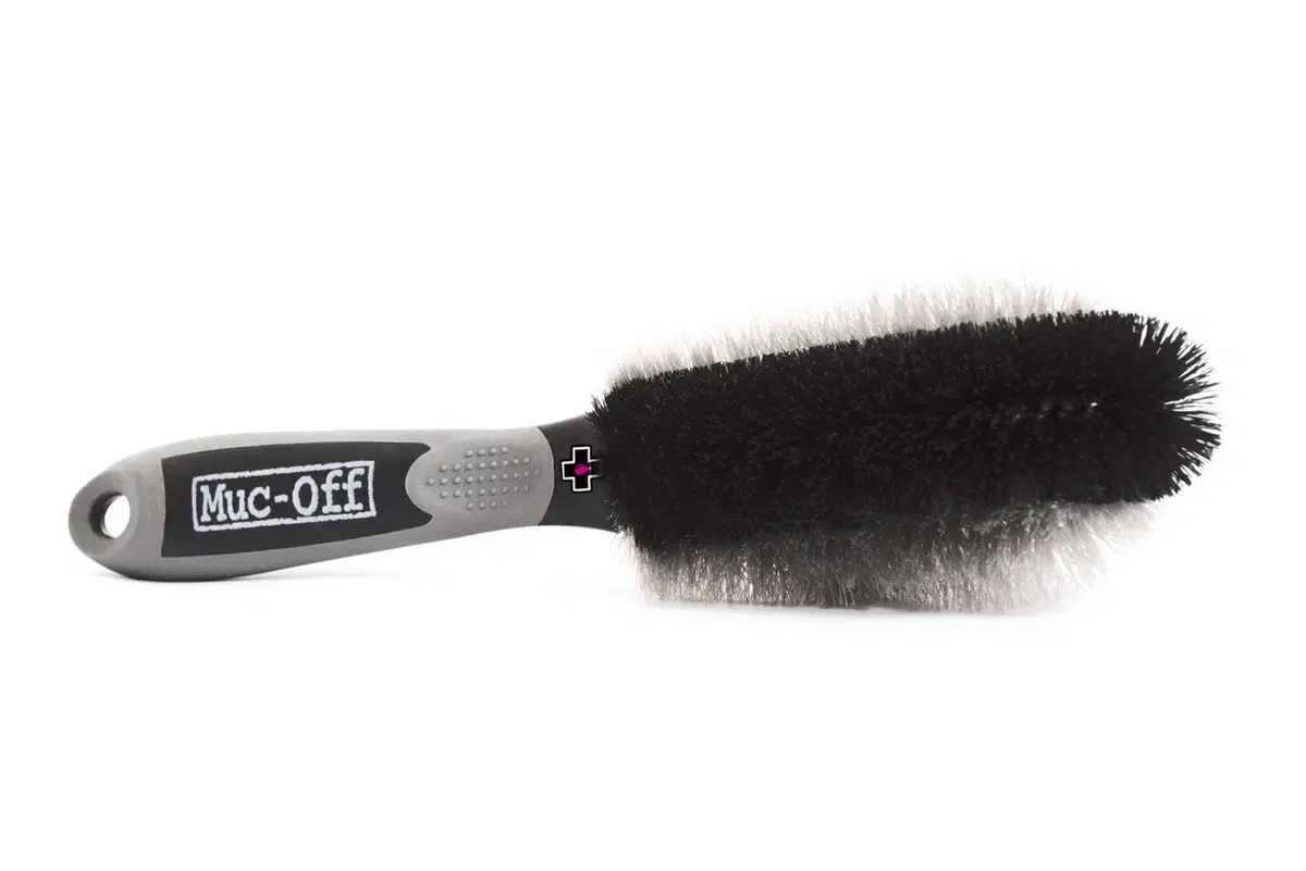 RMS nuovo distributore Muc-Off (2)