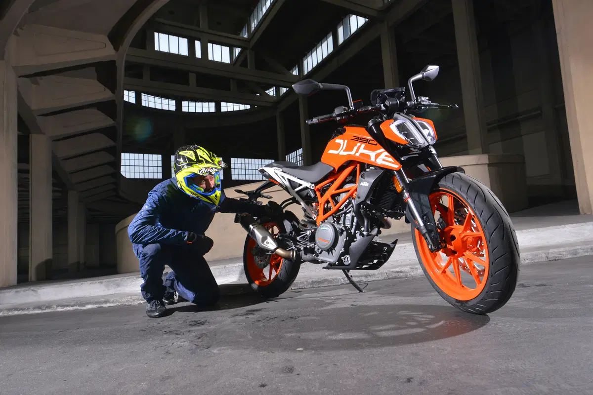 KTM 390 Duke 2017. La piccola bestia! 