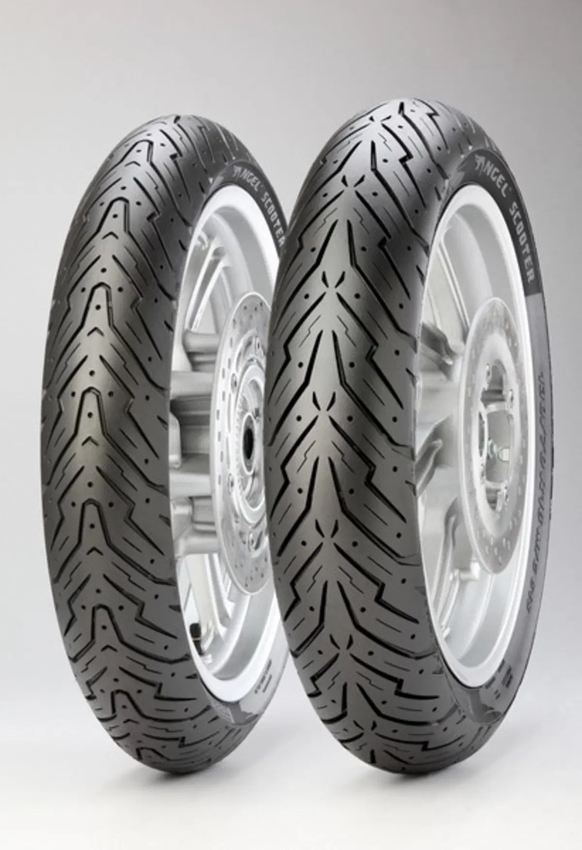 Pirelli Angel Scooter e Diablo Rosso Scooter (13)
