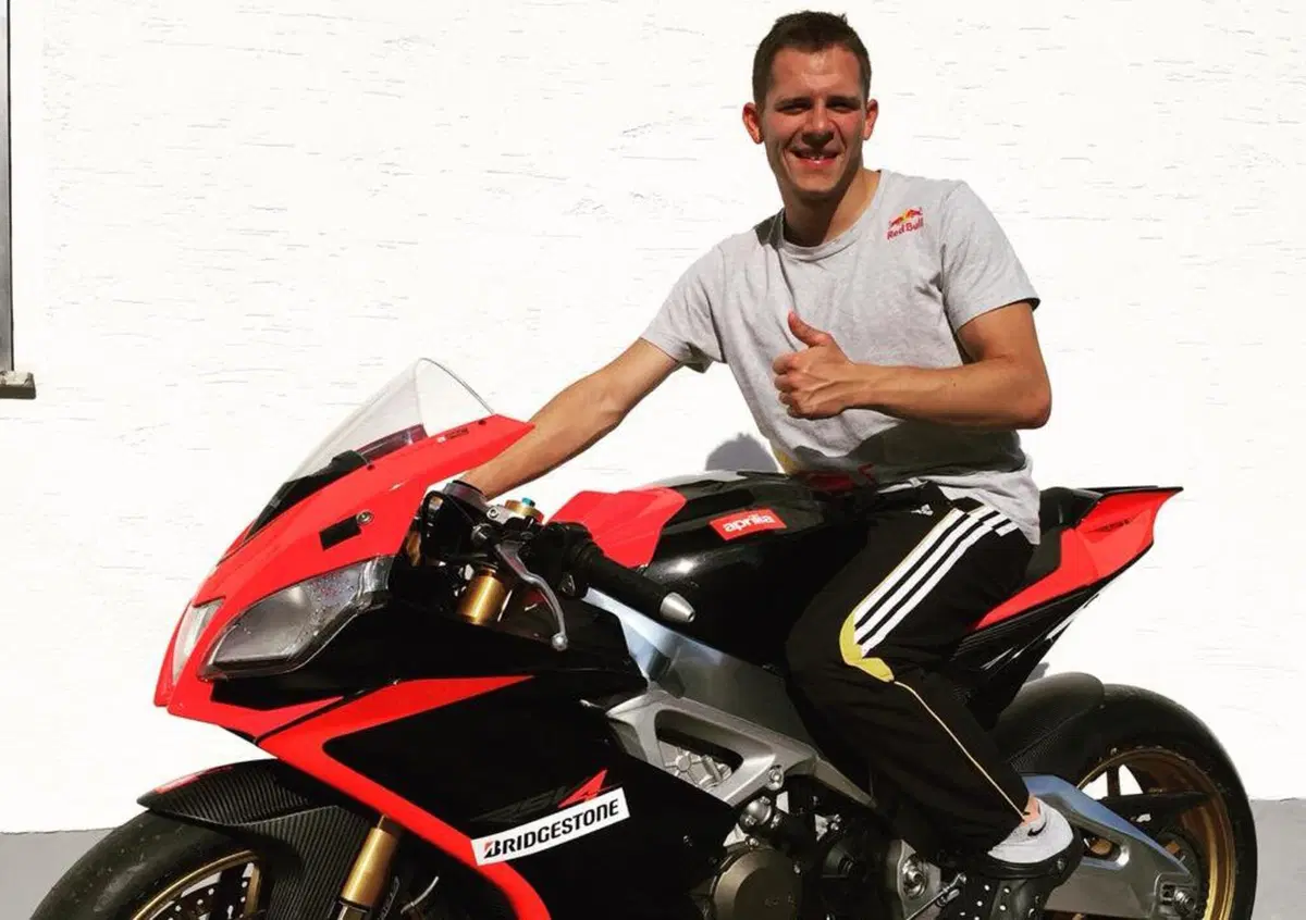 MotoGP 2015. Bradl: "Non sar&agrave; facile salire in sella a una MotoGP"