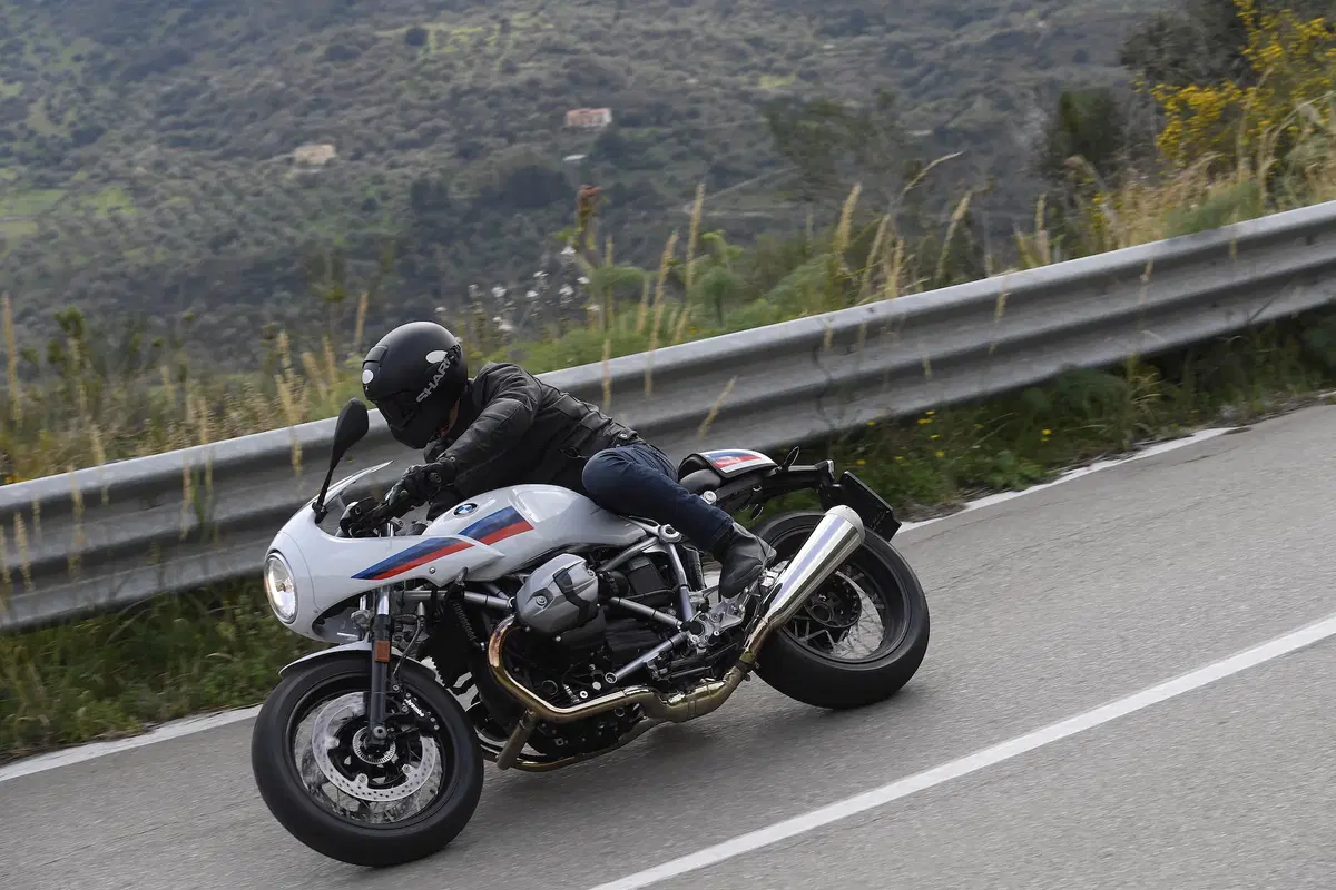 BMW R nineT, Pure e Racer (17)