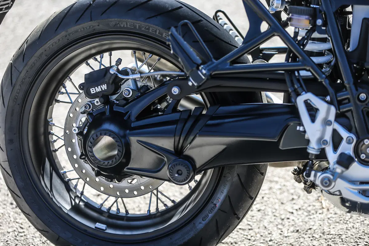 BMW R nineT, Pure e Racer (4)