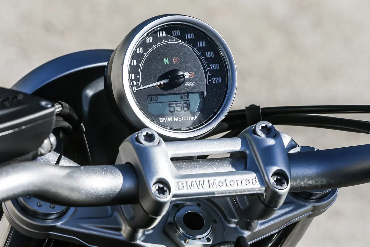BMW R nineT, Pure e Racer (3)