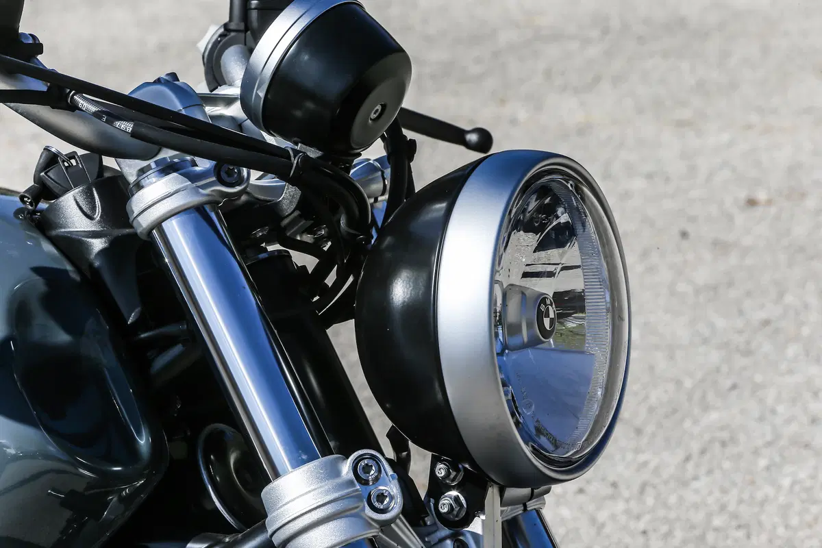 BMW R nineT, Pure e Racer (5)